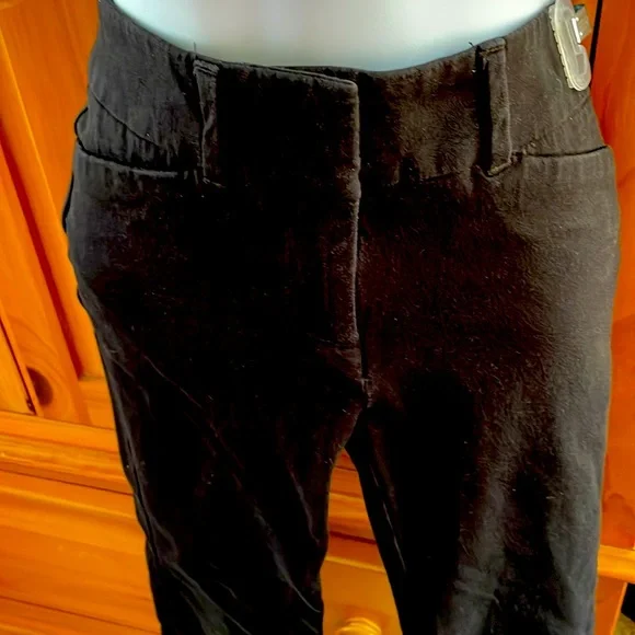 LOFT Black Pants ๐ค - Picture 7 of 17